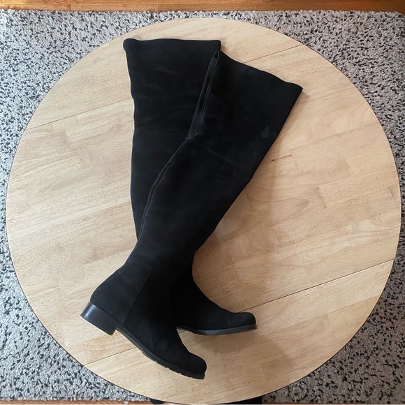 Stuart Weitzman thigh high HILO black suede boots, size 8.5 - Picture 4 of 12